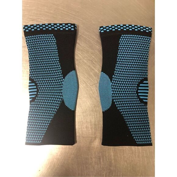 Cescrak Compression Ankle Brace Set Sports Protection Size M NWT - Picture 1 of 6